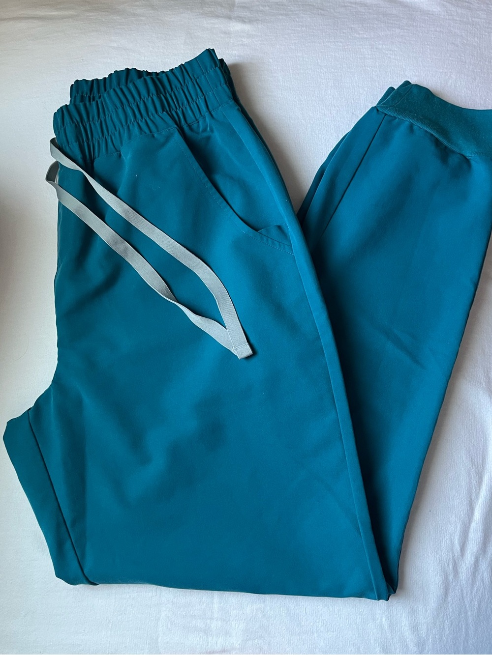 FIGS Scrub Pants Pacific Blue MT